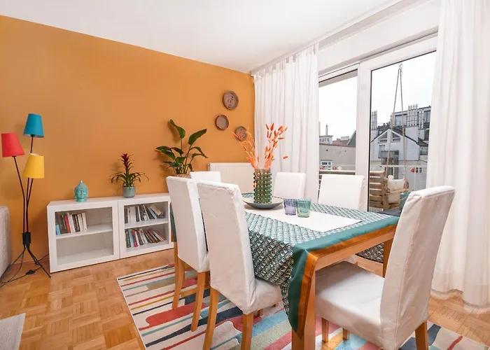 - Balkon - Workspace - Waschmaschine - U2 & U4 Appartement *